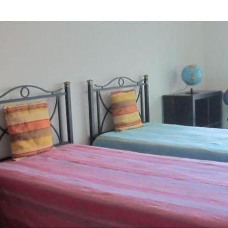 Oceanview Apartment On Beach Near Porto Вила-Нова-ди-Гая Экстерьер фото
